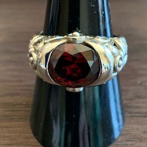 Faux Garnet Silver Tone Filigree Ornate Ring Size 9